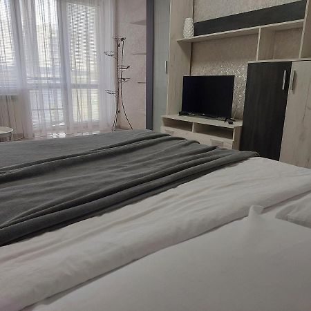 Апартаменты Молоди LutskDoba Экстерьер фото